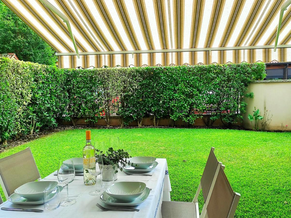 La Casa Di Cele Apartment เดเซนซาโนเดลการ์ดา ภายนอก รูปภาพ